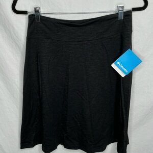 NWT Columbia Cotton Blend Lightweight Skirt Women’s Size S Gray Outdoor Hiking